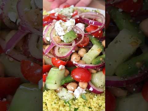 Easy Greek Chickpea Salad