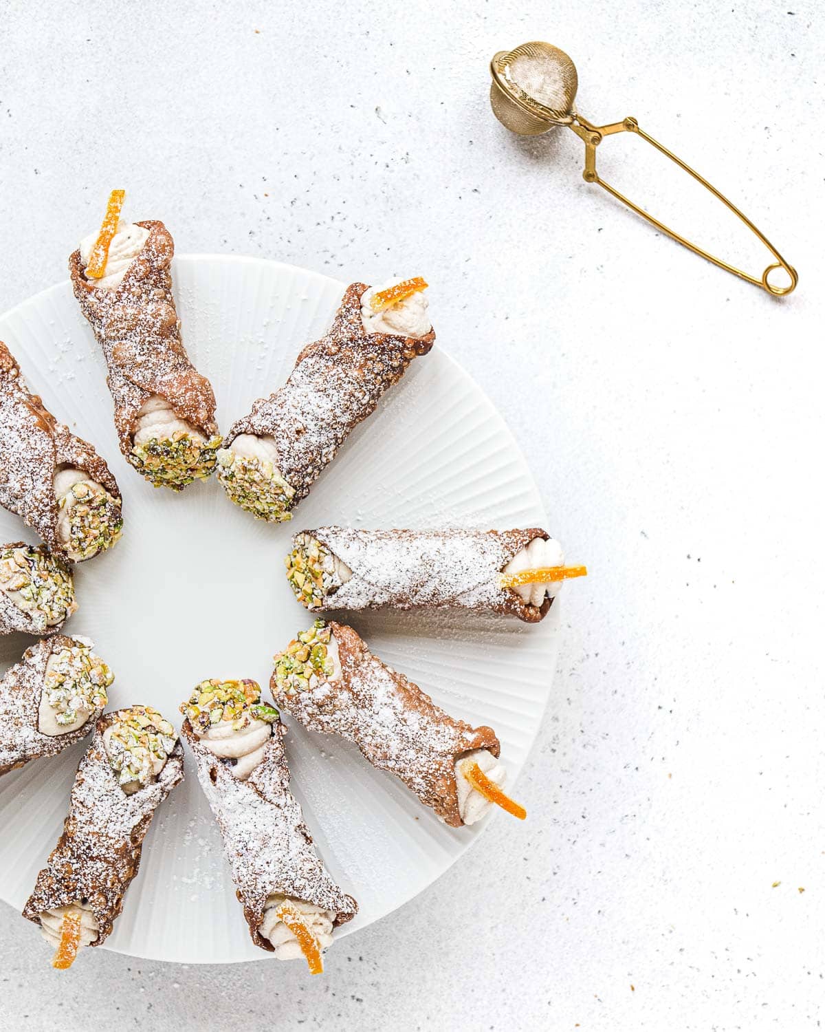 ricotta dolce nei cannoli