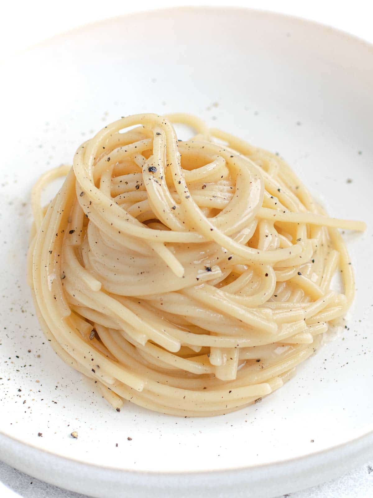 Cacio e Pepe - La Ricetta Vegana di ItaliaPlantbBased.com