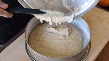 Transferring the cake batter into the spring form