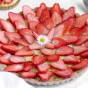 vegan strawberry tart with custard