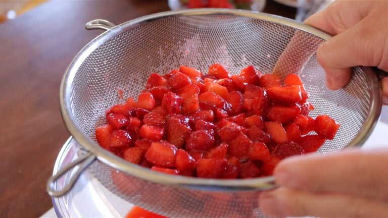 filtering the strawberry juice