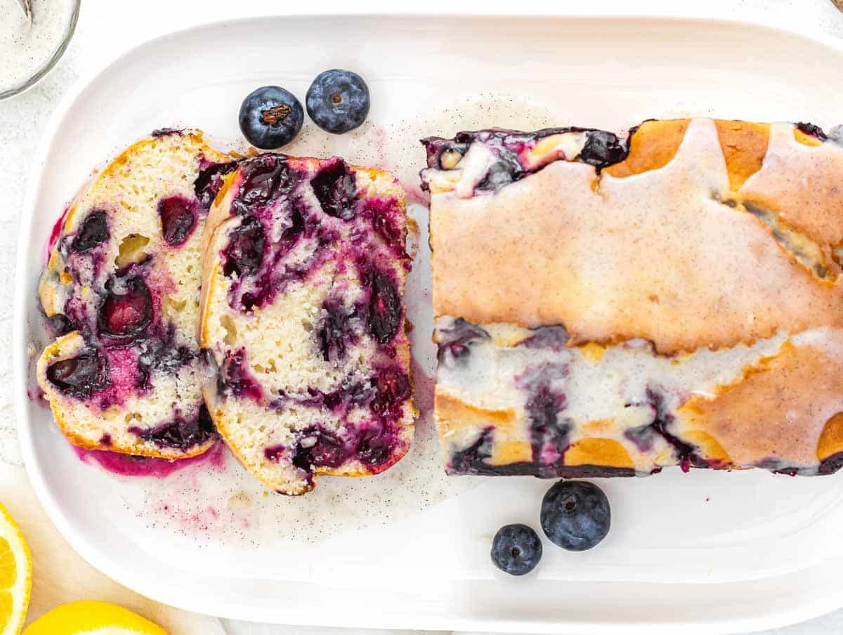 blueberry lemon pound cake and slices