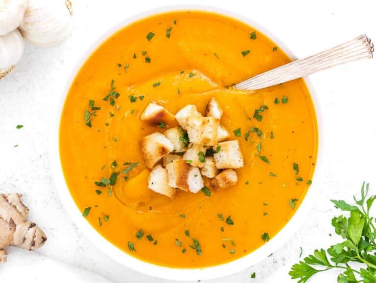 butternut squash soup with croutons