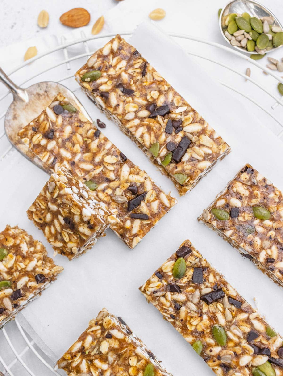 healthy granola bars with peanut butter
