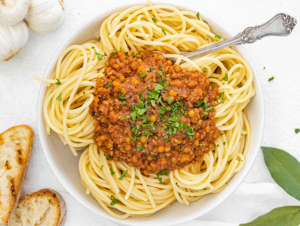 spaghetti with lentil bolognese
