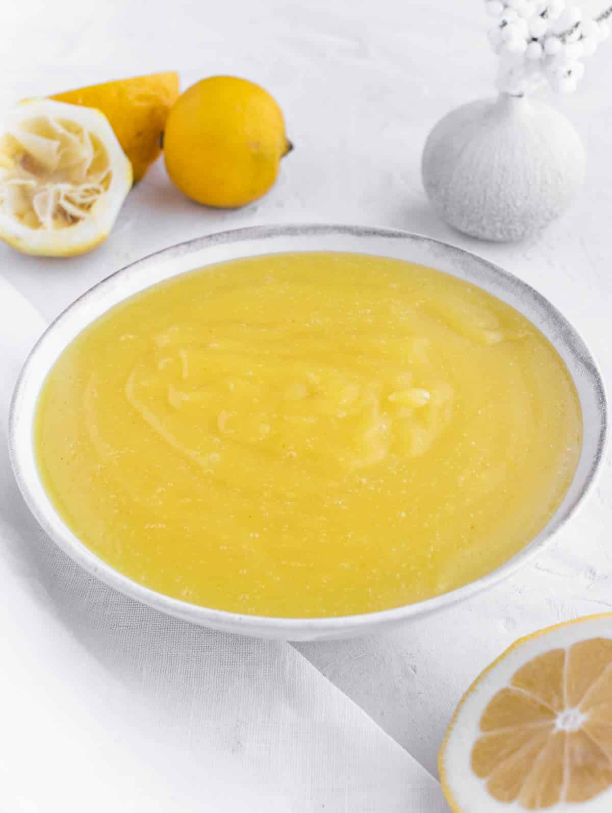 vegan lemon curd in a bowl