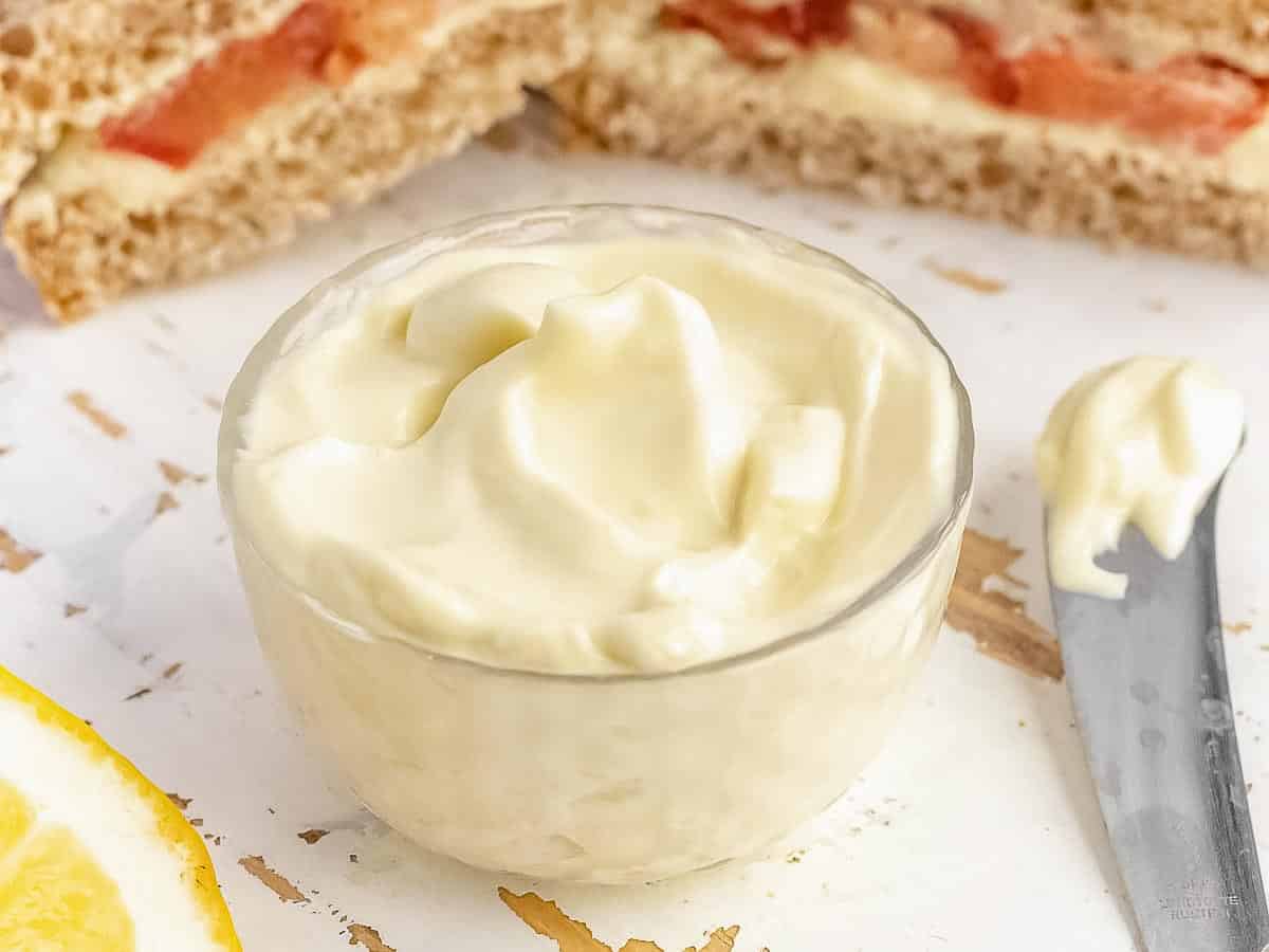vegan aioli garlic mayo in a small serving bowl