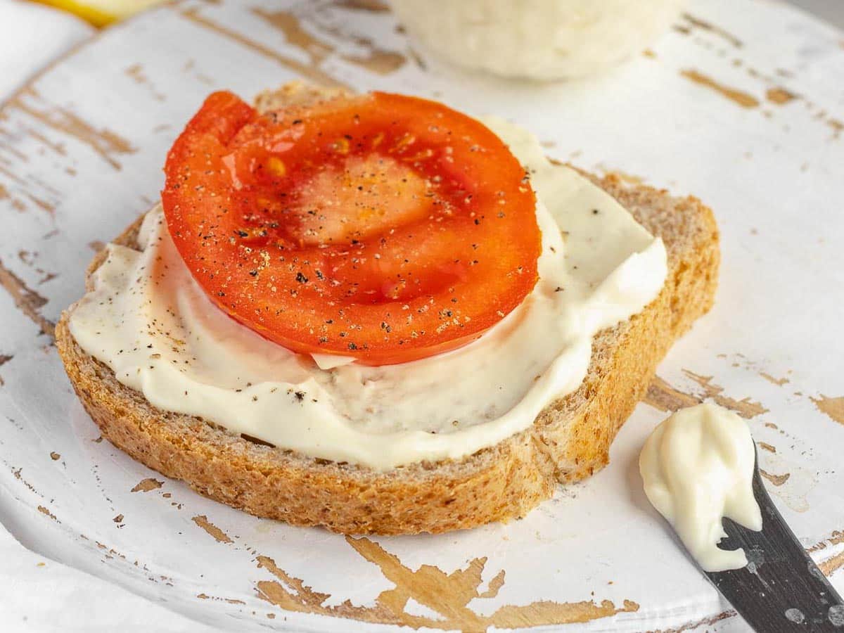 vegan mayo on toast with tomato