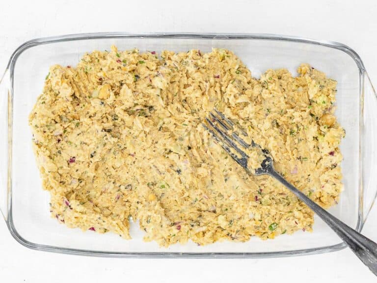 vegan tuna just made by mixing all ingredients