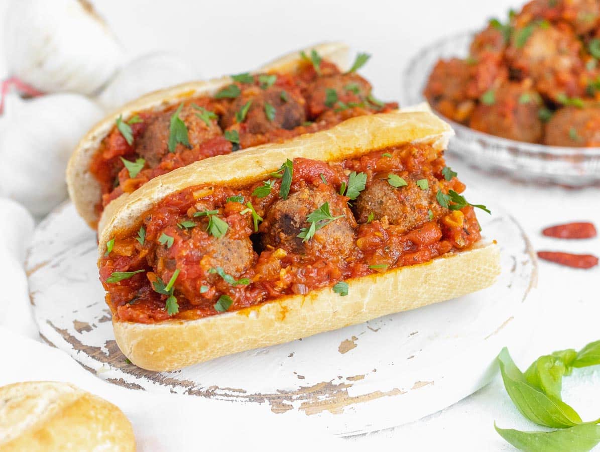 easy dinner idea with vegetarian meatballs