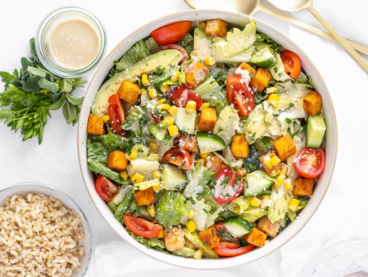 tofu salad with creamy dressing