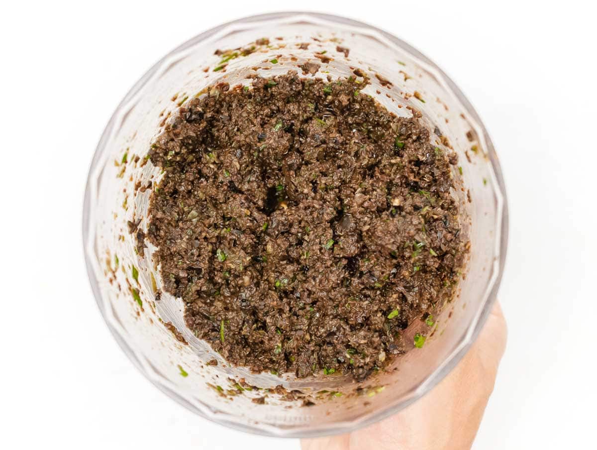 olive tapenade in food processor