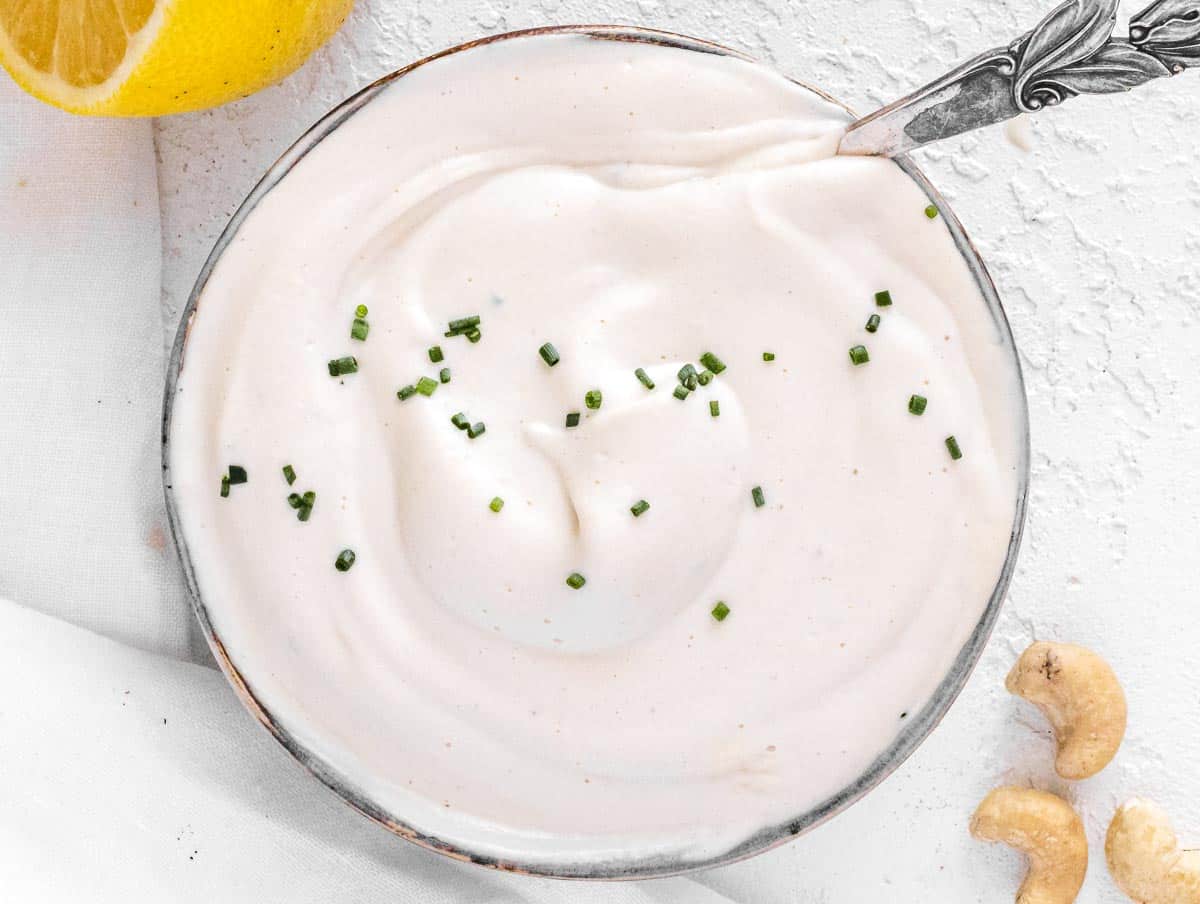 vegan sour cream with chives on top