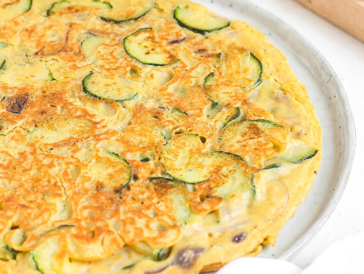 vegan frittata with sautéed zucchini