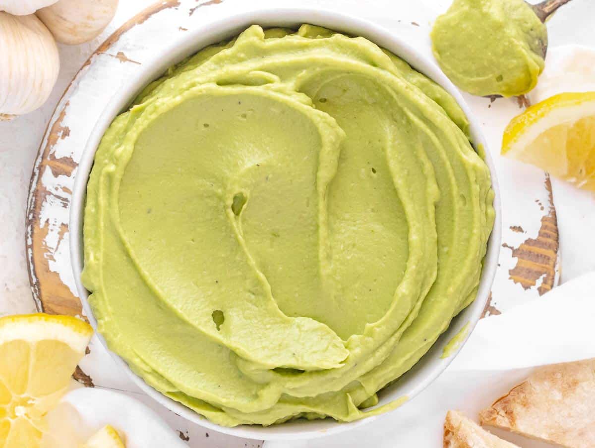 Avocado spread in a bowl