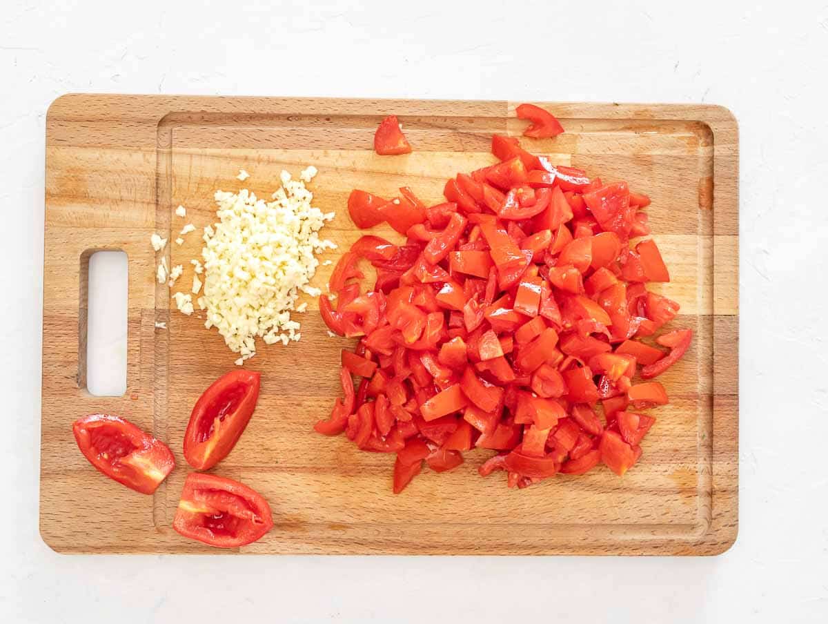 chopped tomatoes and garlic