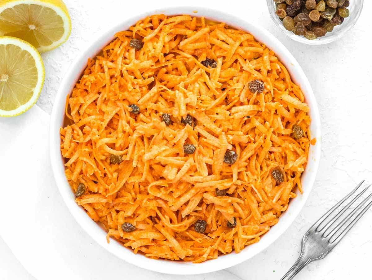 carrot raisin salad with mayo