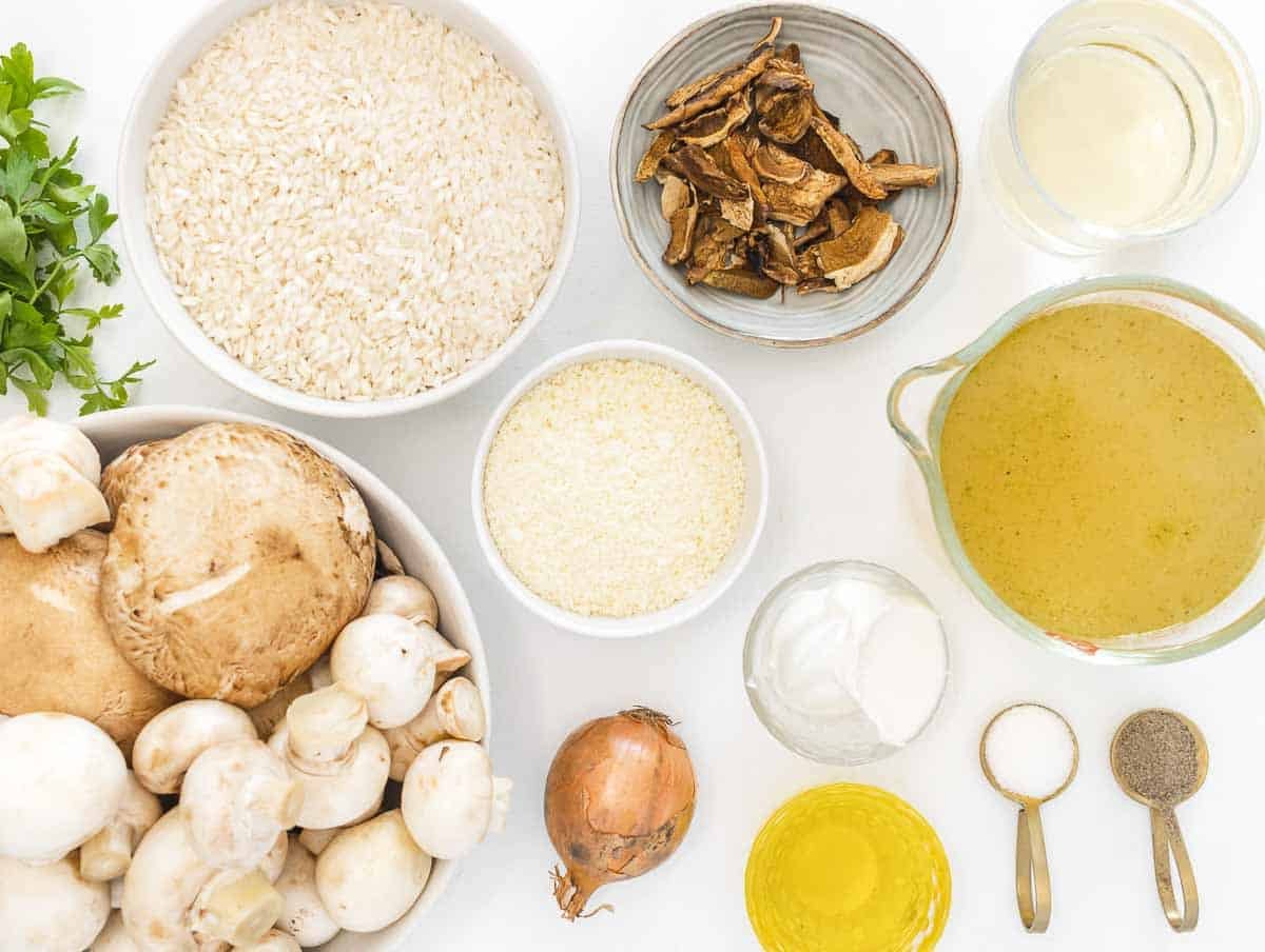 ingredients for mushroom risotto