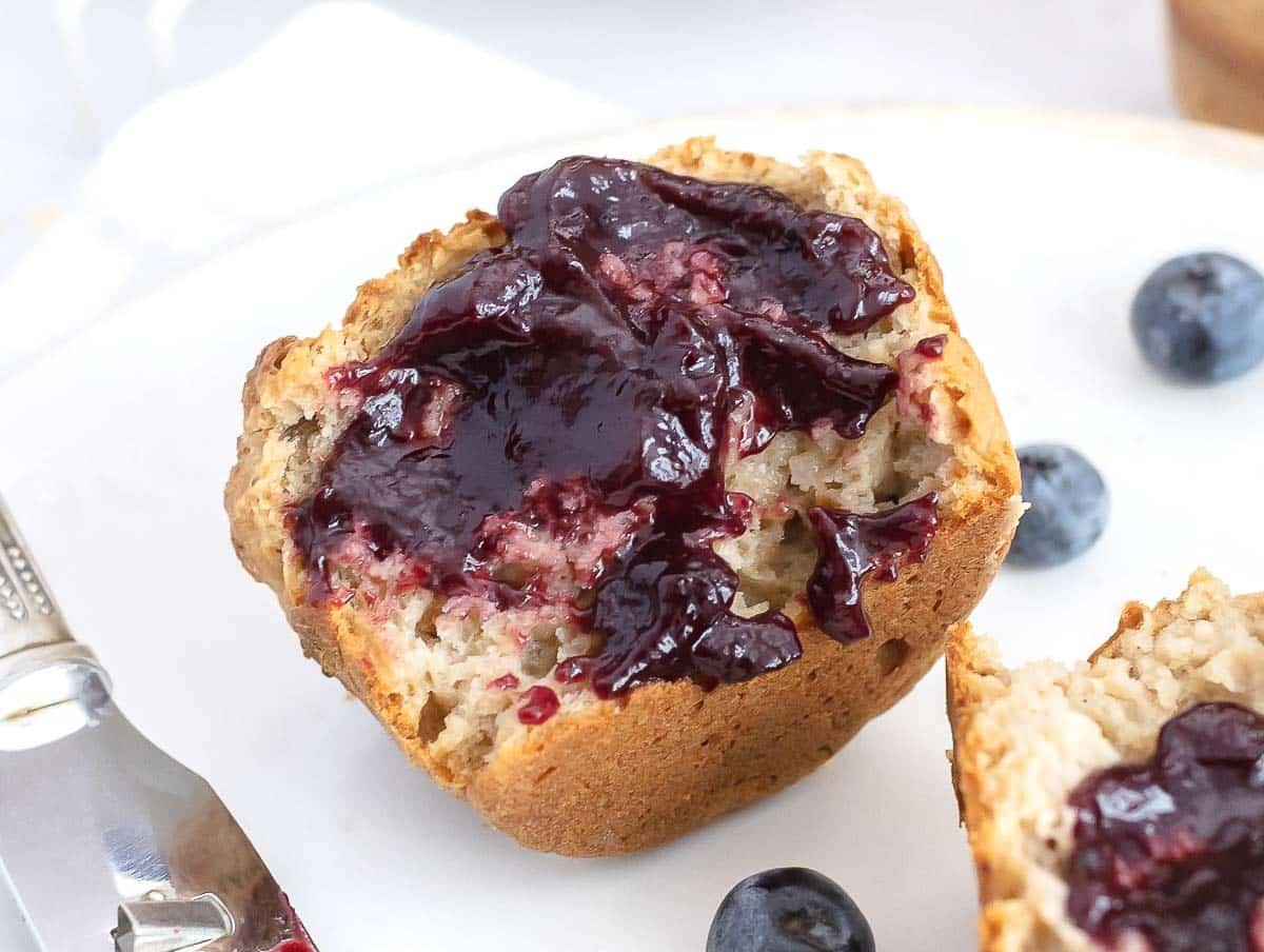 Oat flour muffins with jam