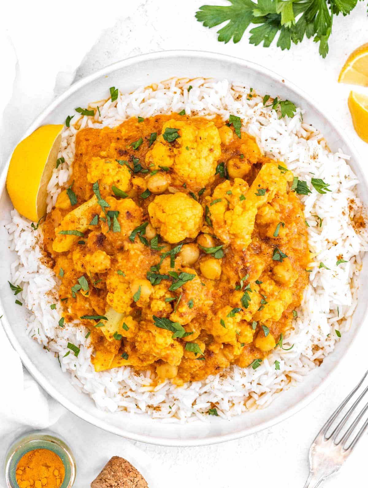 Cauliflower curry with basmati rice and lemon