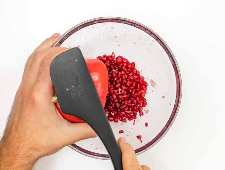 prepare the pomegranate seeds
