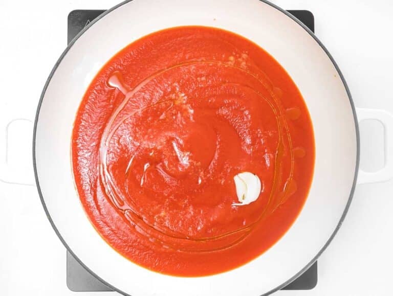 tomato passata with olive oil and garlic