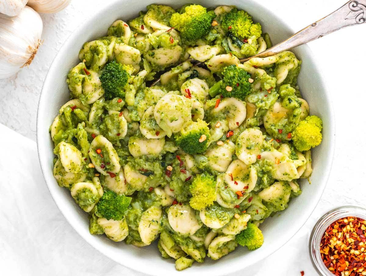 pasta with broccoli in a bowl