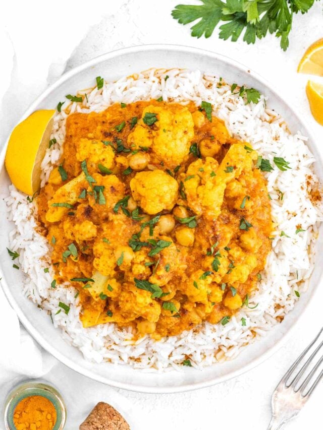 Cauliflower curry story - The Plant Based School