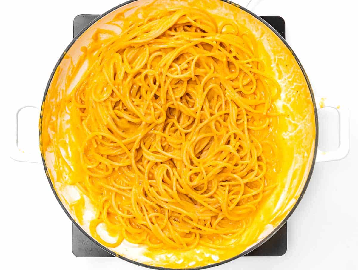 spaghetti and kabocha sauce mixed well