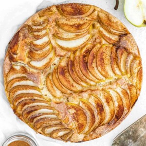 pear cake with pear slices of top