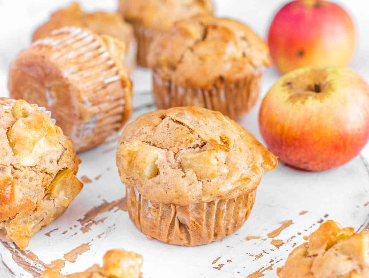 Apple muffins cooling down