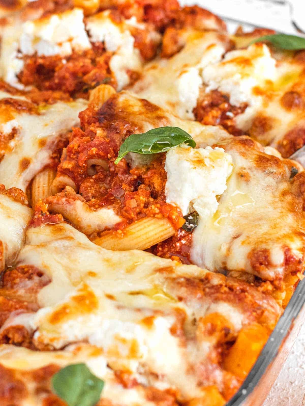Baked ziti pasta and melted cheese