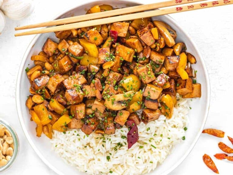 kung pao tofu with chives
