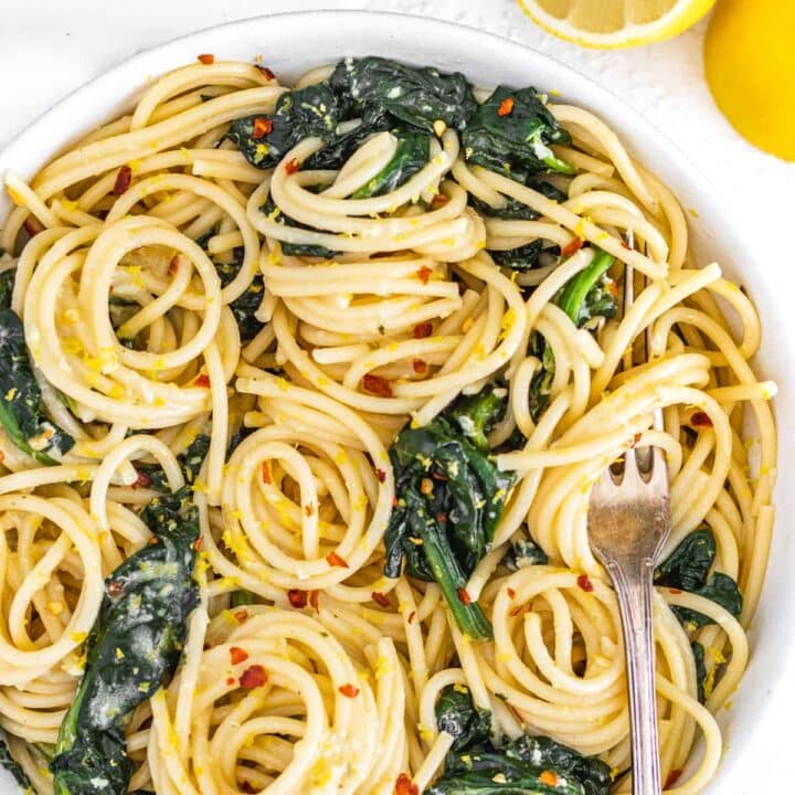 Lemon pasta with spinach
