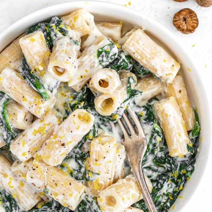 Lemon ricotta pasta with fork
