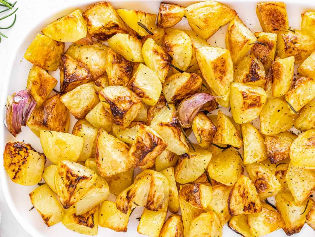 Roasted potatoes and garlic