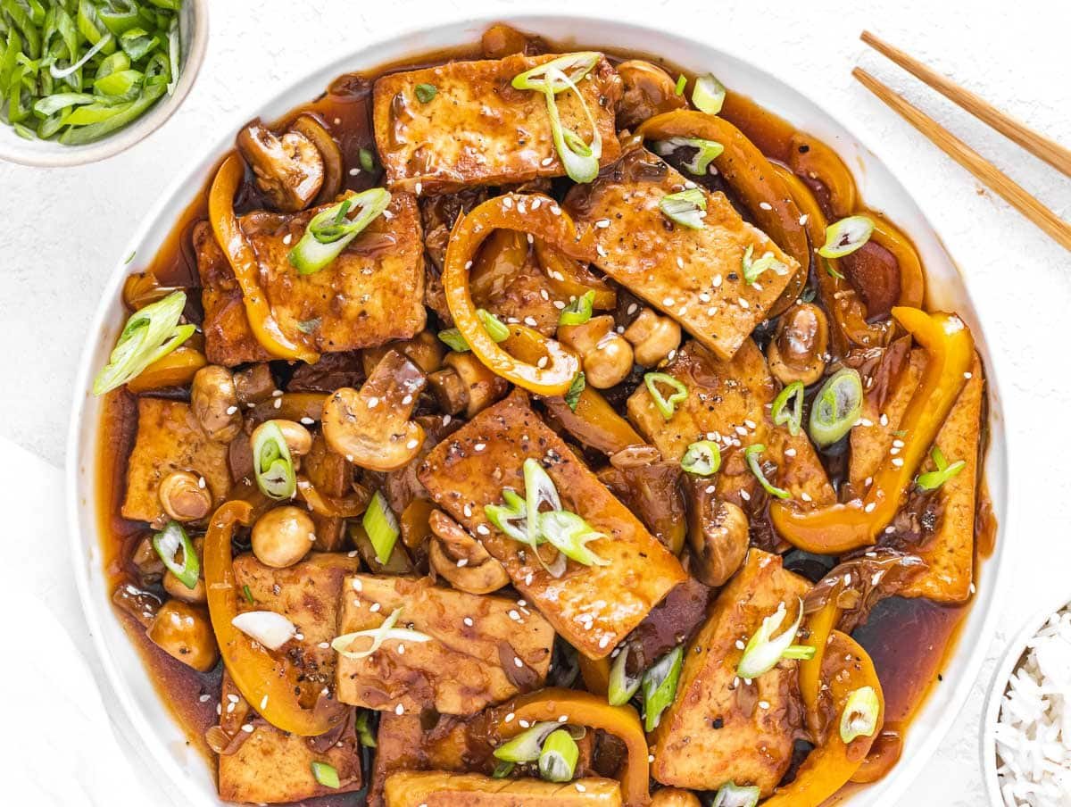 Braised tofu with scallions