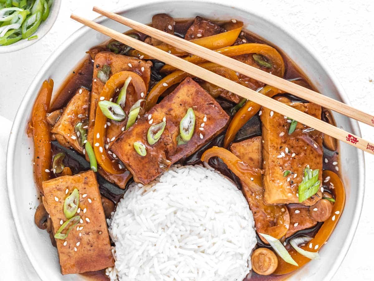 braised tofu served with rice