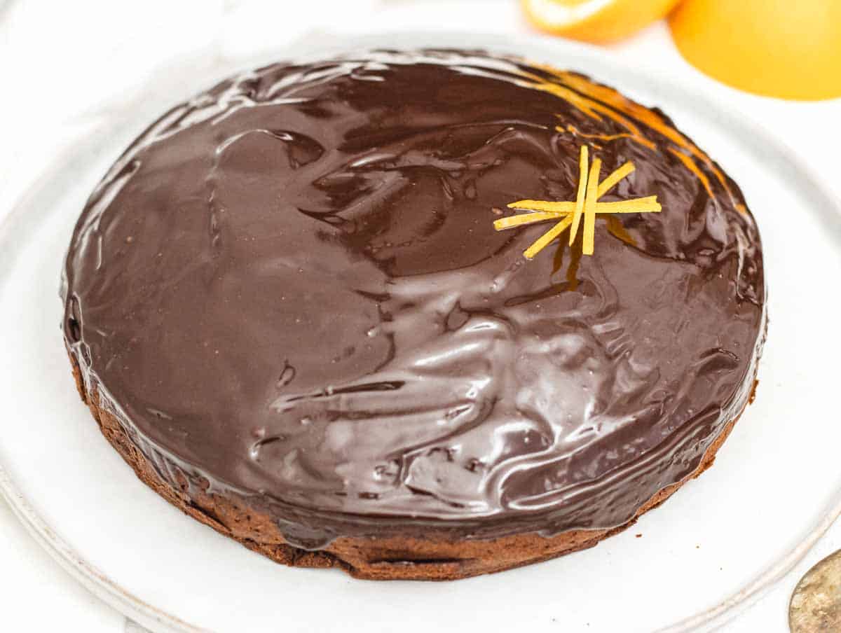 Chocolate cake with ganache and orange