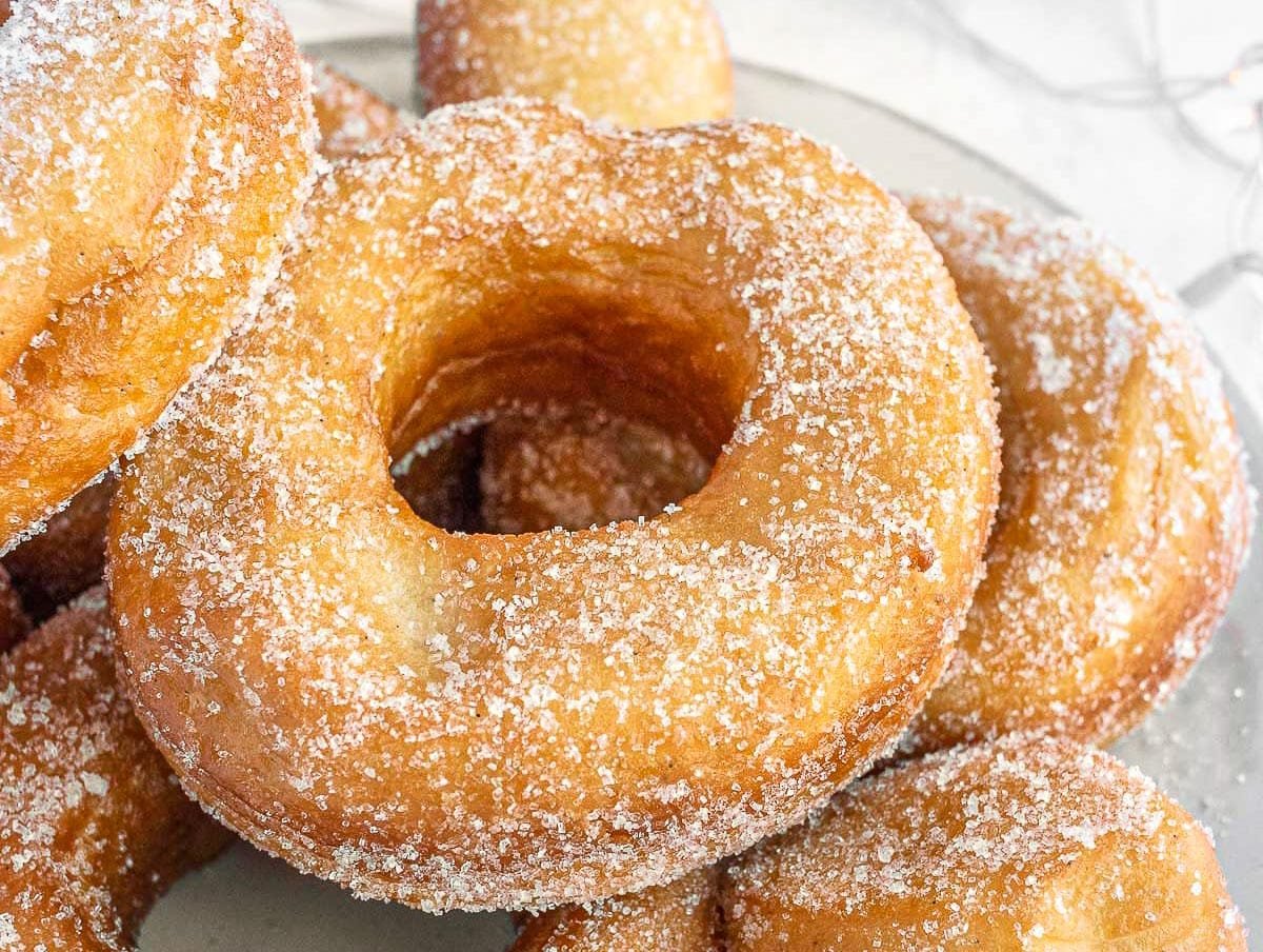 vegan donuts with sugar