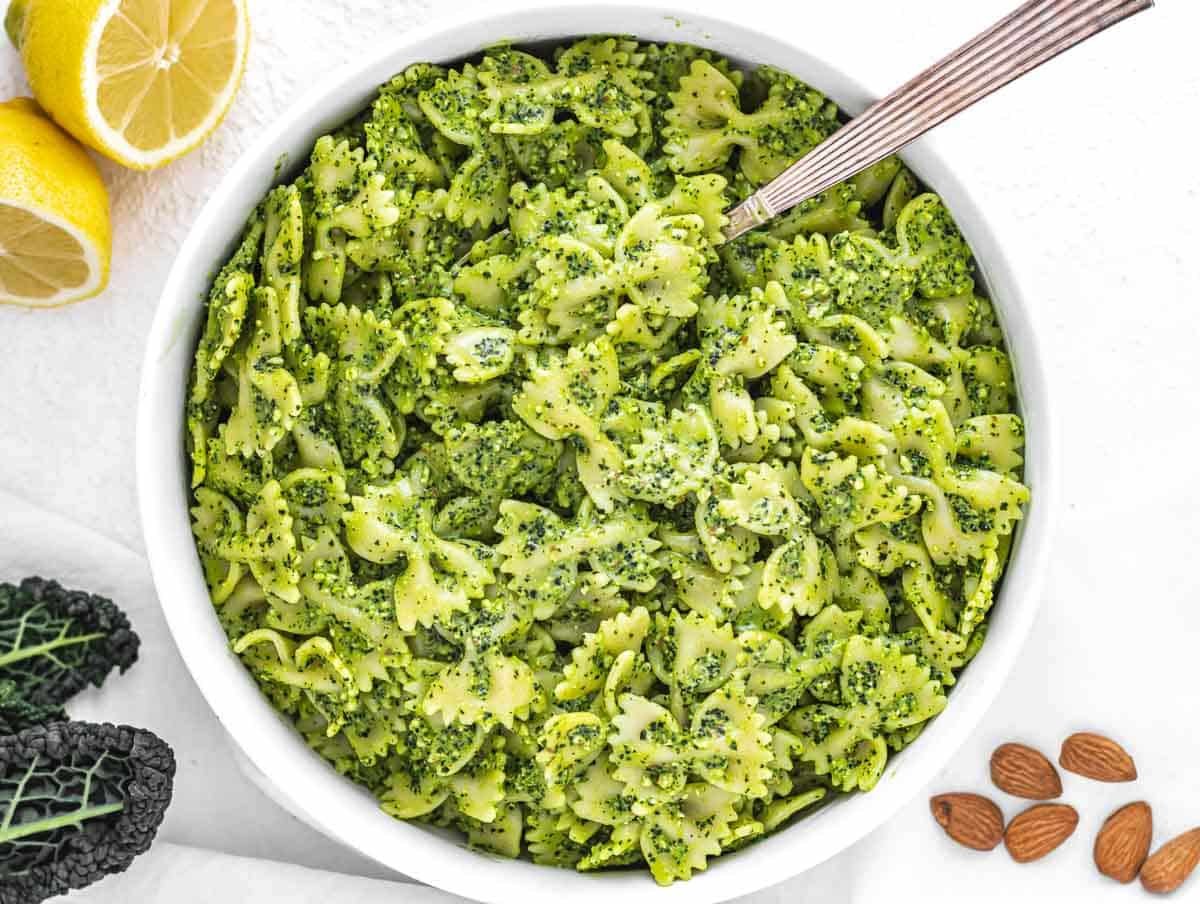 Kale pasta and lemons