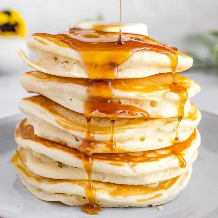 vegan pancakes with maple syrup