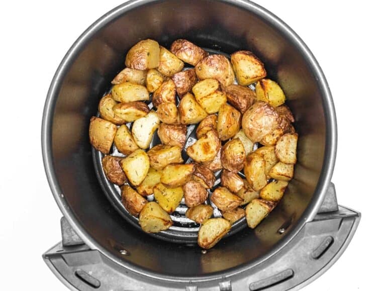 potatoes fried in air fryer basket