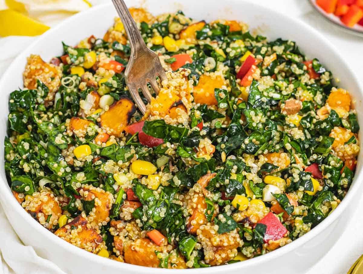 kale and quinoa salad with roasted pumpkin