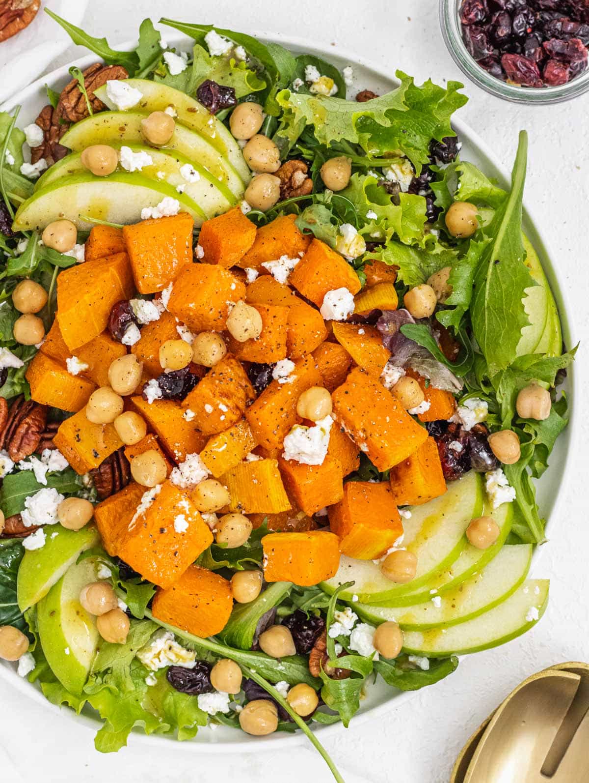 Butternut squash salad with apple and chickpeas