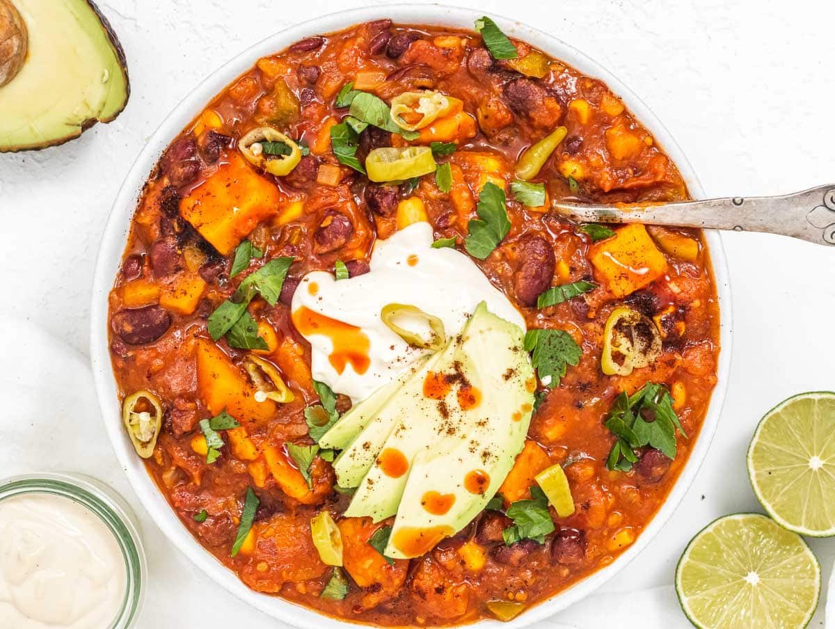 Sweet potato chili with sour cream and jalapenos