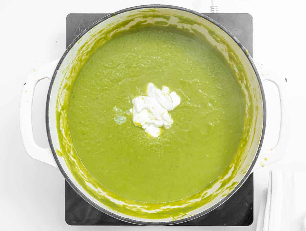 yogurt and asparagus soup