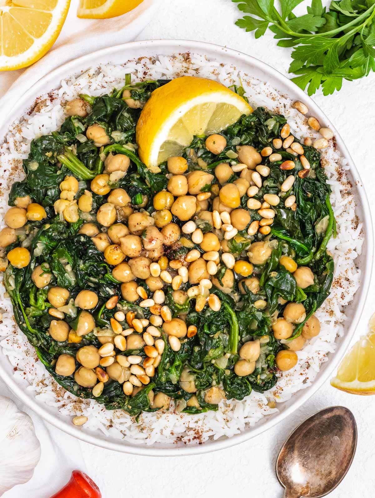 Chickpea Spinach stew with lemon