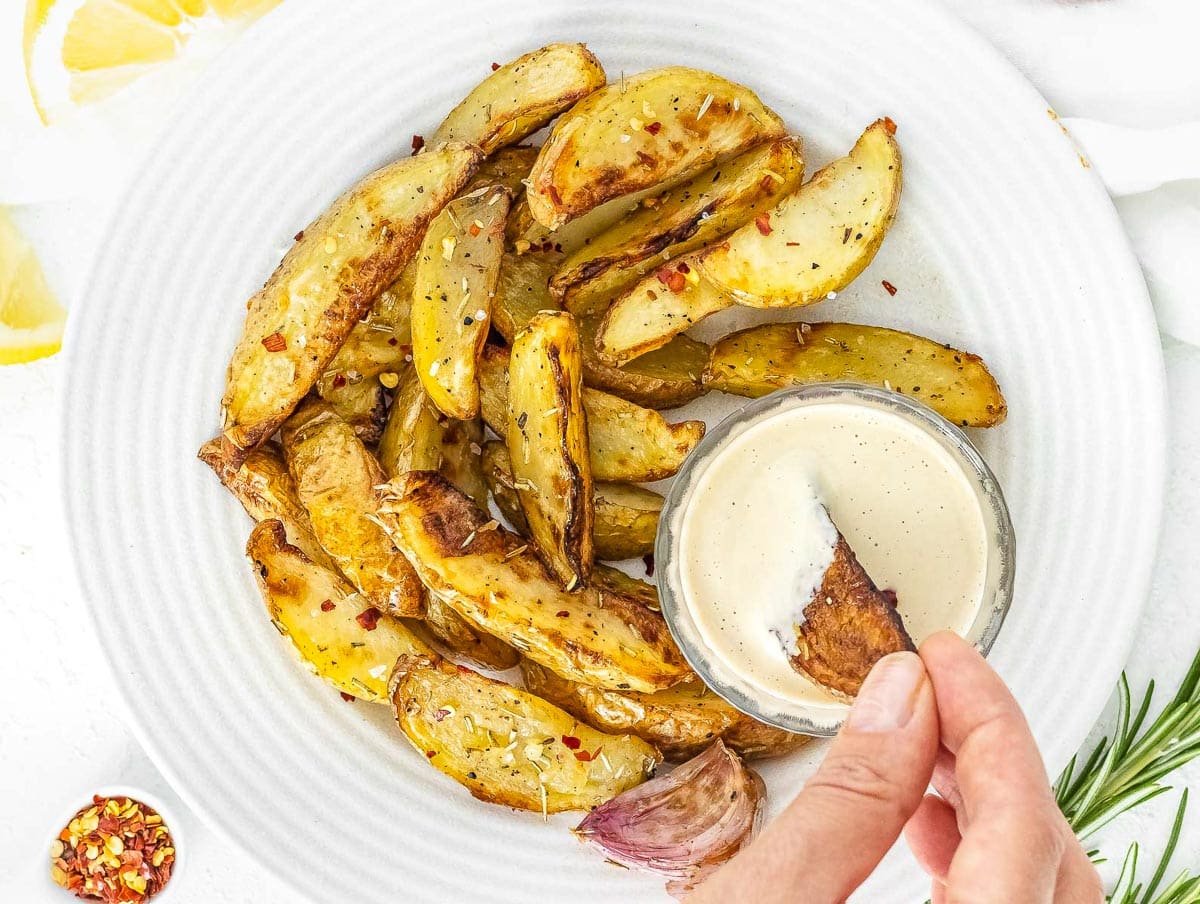 tahini sauce as a dip for roasted potatoes